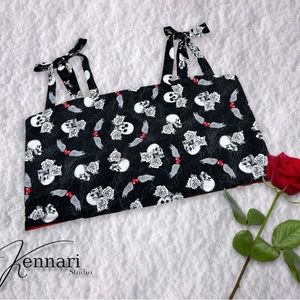 Reversible Bow Tie Crop Top size Small New. Handsew.